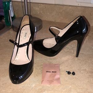 CLASSIC MIU MIU Mary Janes!